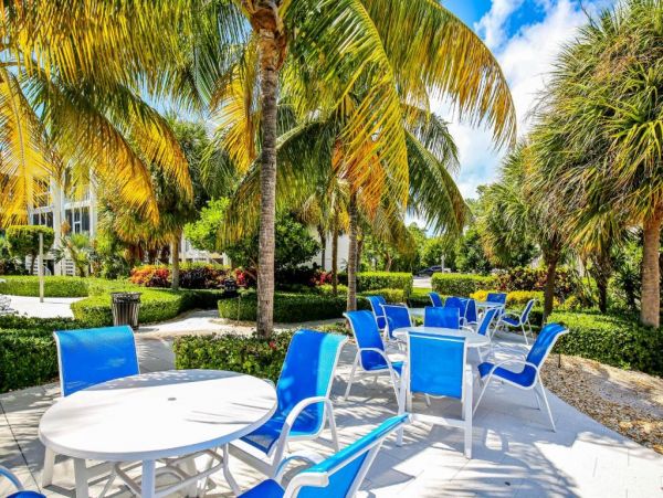 Key Largo Vacation Condo Four Bedrooms Sleeps 10 Guests