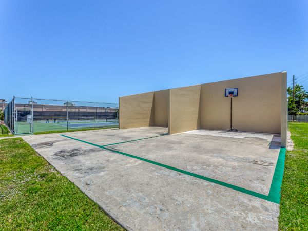 Naples Condo 957508