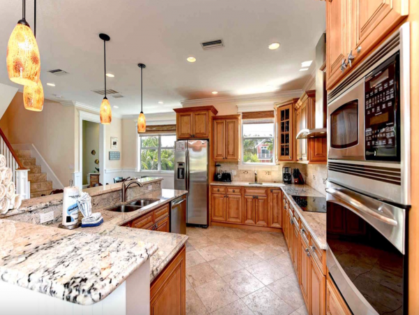 Luxury Anna Maria Vacation Pool Home Four Bedrooms Sleeps 10