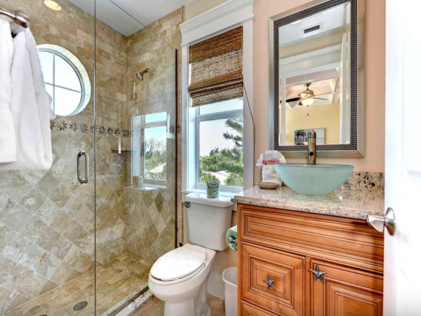 Luxury Anna Maria Vacation Pool Home Four Bedrooms Sleeps 10