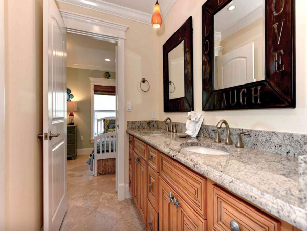 Luxury Anna Maria Vacation Pool Home Four Bedrooms Sleeps 10