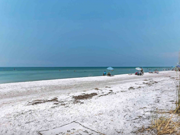 Luxury Anna Maria Vacation Pool Home Four Bedrooms Sleeps 10