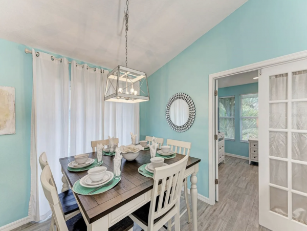 Five Bedroom Luxury Pool Home in Holmes Beach