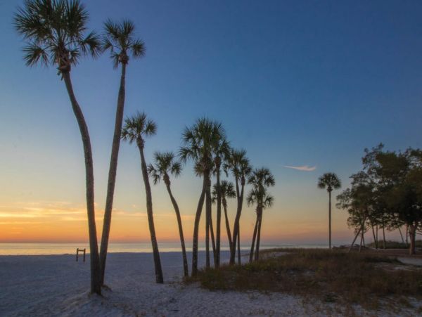 Holmes Beach Vacation Rental 150 Steps to Beach Sleeps 8