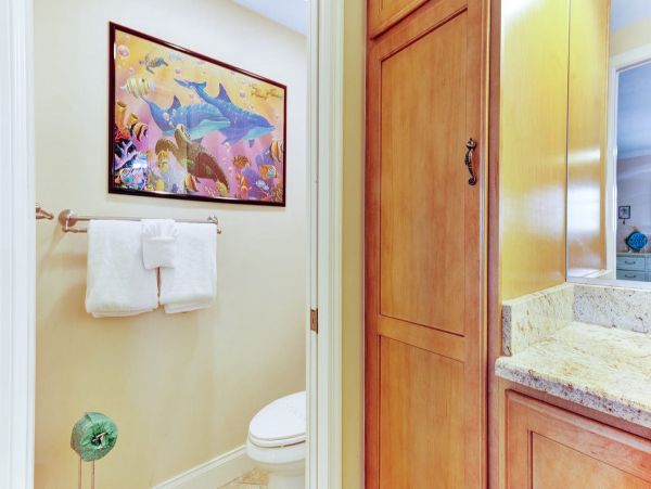 Holmes Beach Vacation Rental 150 Steps to Beach Sleeps 8