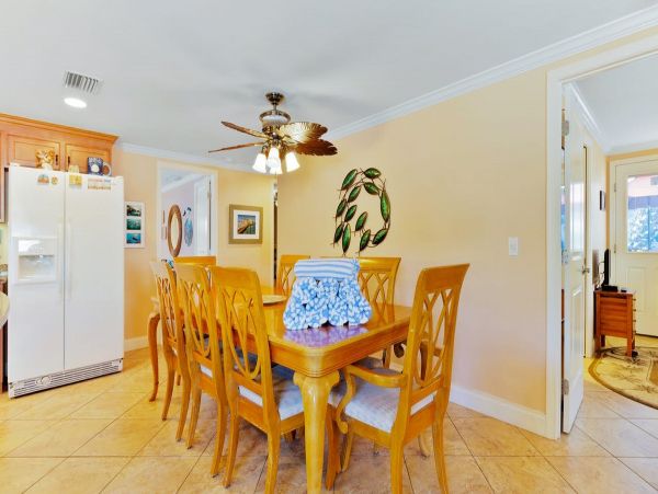 Holmes Beach Vacation Rental 150 Steps to Beach Sleeps 8