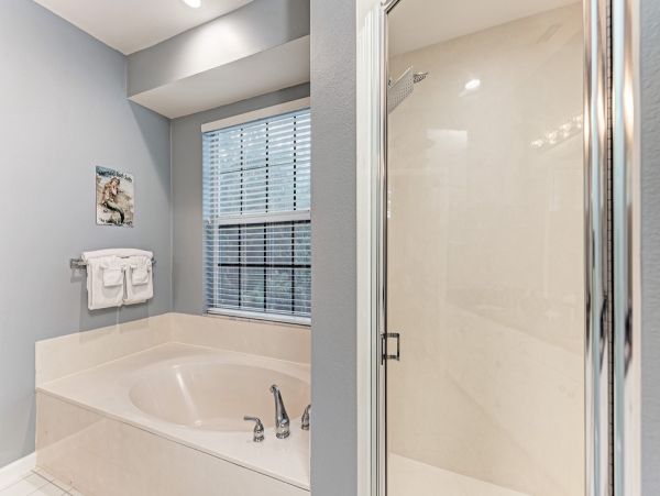 North End Vacation Home with Pool and Spa