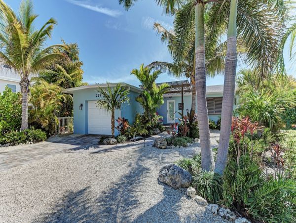 Anna Maria Island Holmes Beach Home 957523