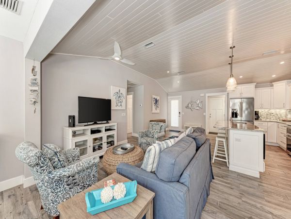 Anna Maria Island Holmes Beach Home 957523