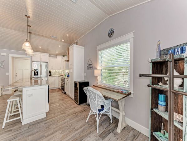 Anna Maria Island Holmes Beach Home 957523