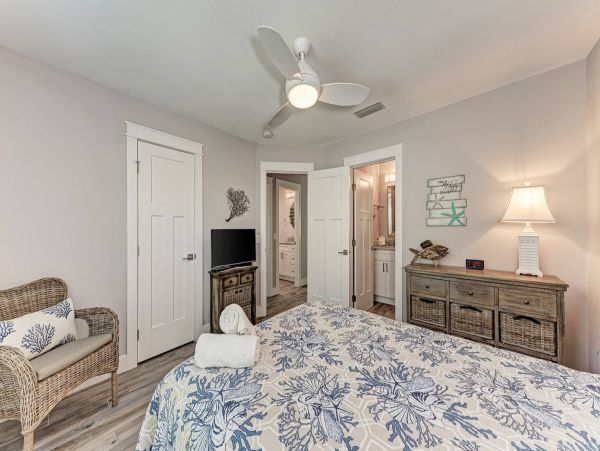 Anna Maria Island Holmes Beach Home 957523