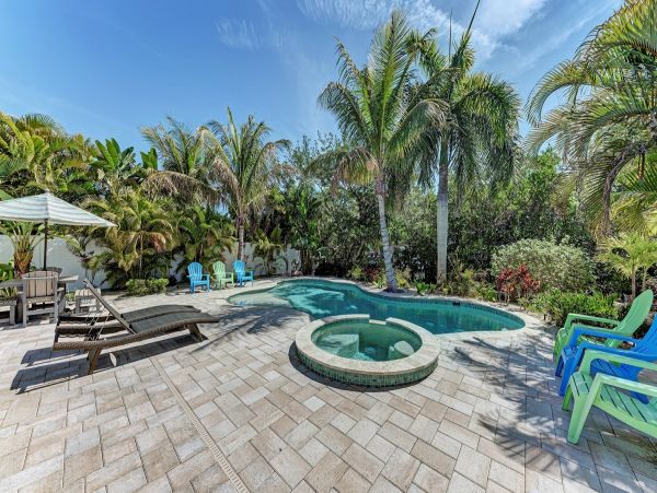Anna Maria Island Holmes Beach Home 957523