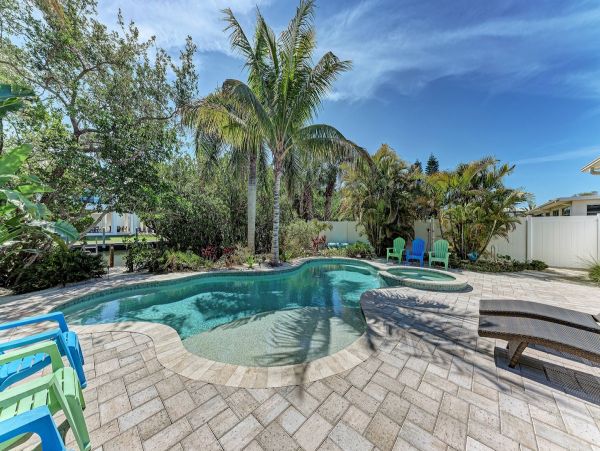 Anna Maria Island Holmes Beach Home 957523