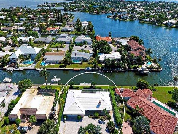 Anna Maria Island Holmes Beach Home 957526