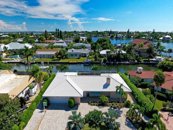 Anna Maria Island Holmes Beach Home 957526
