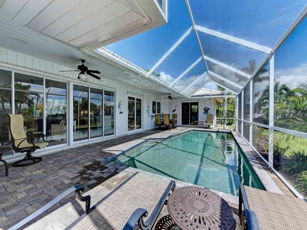 Anna Maria Island Holmes Beach Home 957526