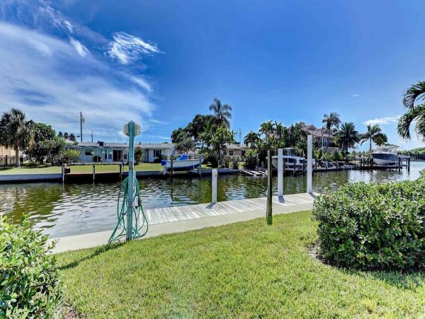 Anna Maria Island Holmes Beach Home 957526