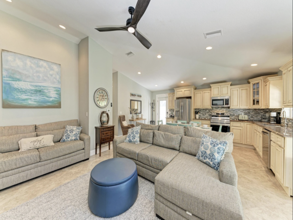 NEW ARRIVAL JUST RENOVATED NEW POOL ANNA MARIA iSLAND