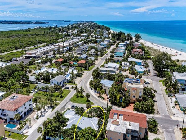 Anna Maria Island Holmes Beach Home 957531