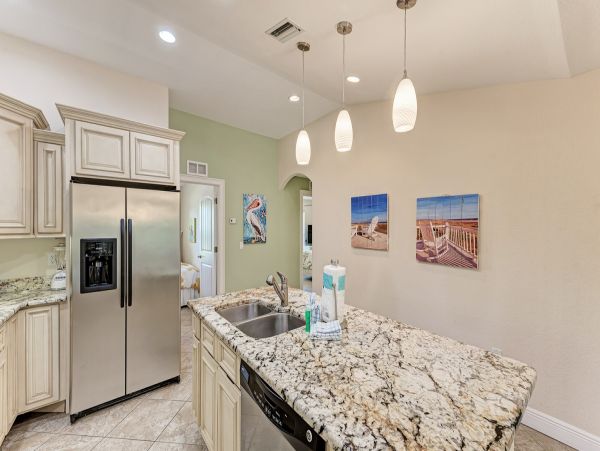 Anna Maria Island Holmes Beach Home 957531