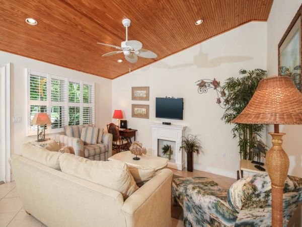 Anna Maria Island Holmes Beach Home 957538
