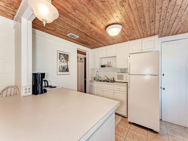 Anna Maria Island Holmes Beach Home 957540