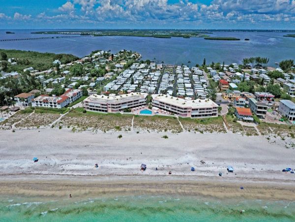 Anna Maria Island Vacation Rental Condo Two Bedrooms