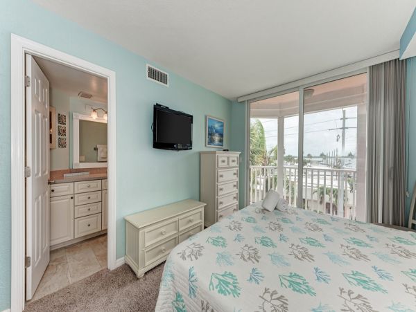 Anna Maria Island Vacation Rental Condo Two Bedrooms
