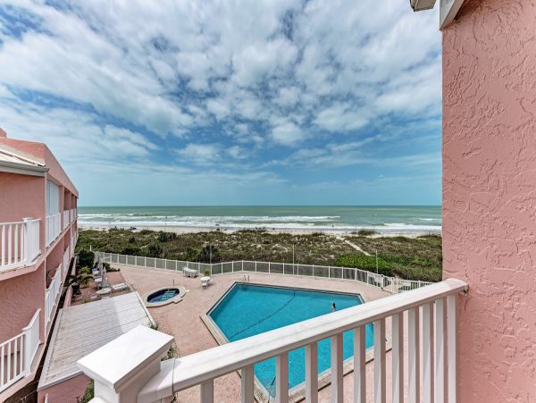Anna Maria Island Vacation Rental Condo Two Bedrooms