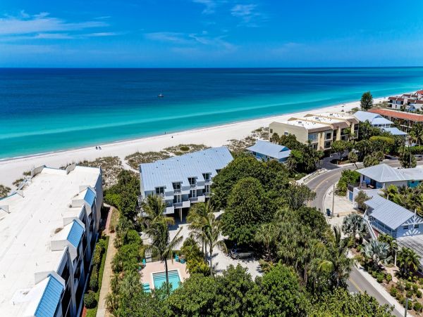 Anna Maria Island Beachfront Vacation Condo Two Bedrooms