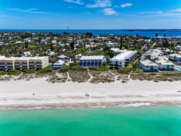 Anna Maria Island Beachfront Vacation Condo Two Bedrooms