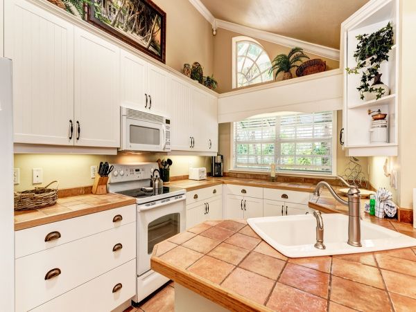 Tropical Vacation Getaway in Holmes Beach