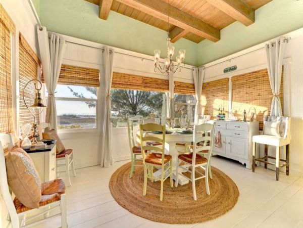 Beach cottage at the North End