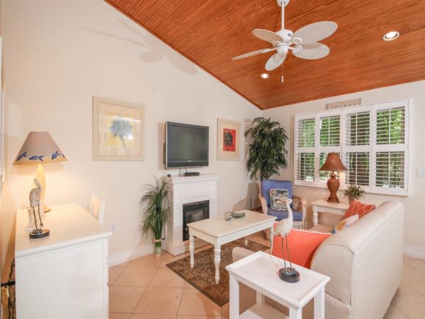 Anna Maria Island Holmes Beach Home 957549