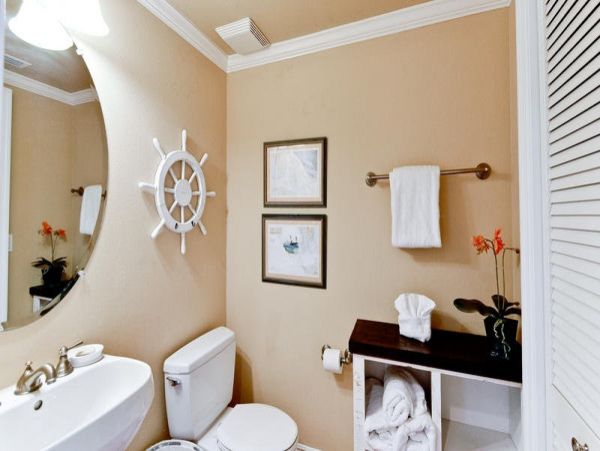 Anna Maria Island Vacation Rental Near Beach - Holmes Beach 1BR Condo with Pool