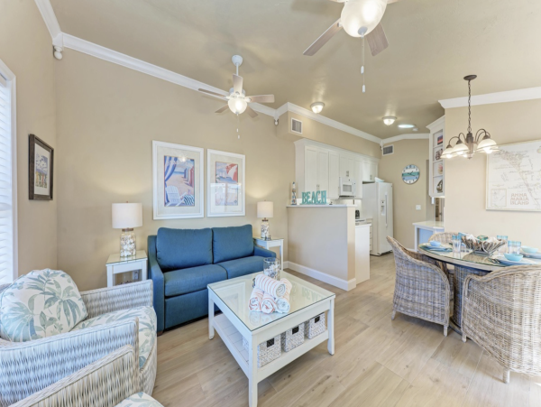 Anna Maria Island Vacation Rental Near Beach - Holmes Beach 1BR Condo with Pool