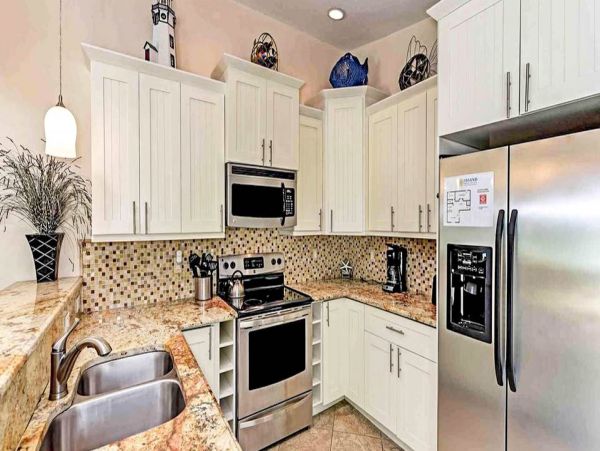 Holmes Beach Walk to the Beach Large Pool Stunning Home