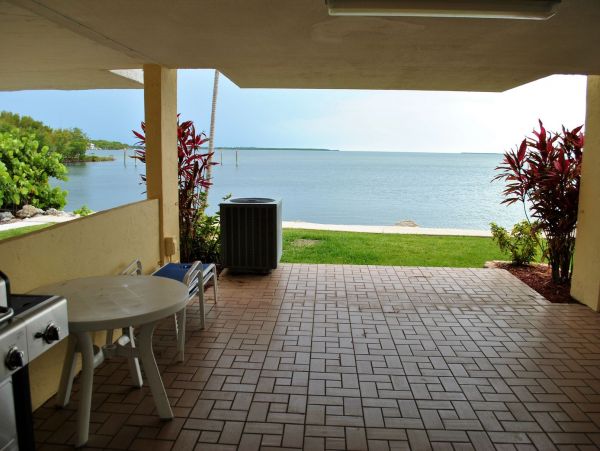 Tavernier Vacation Condo Two Bedroom Bay Views
