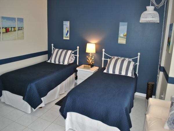 Tavernier Vacation Condo Two Bedroom Bay Views