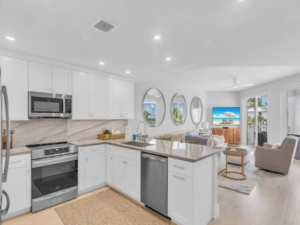 Islamorada Oceanfront Three Bedroom Vacation Rental
