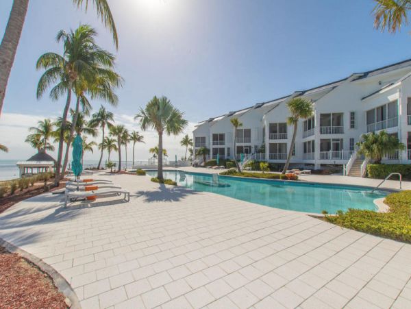 Oceanfront 3 Bedroom Condo in Islamorada