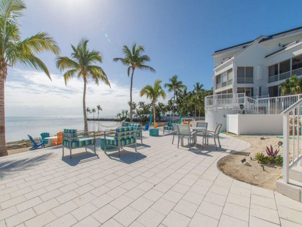 Oceanfront 3 Bedroom Condo in Islamorada