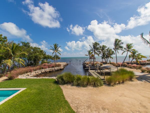 Oceanfront Islamorada Vacation Estate Seven Bedrooms