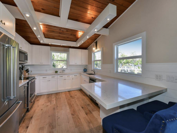 Oceanfront Islamorada Vacation Estate Seven Bedrooms