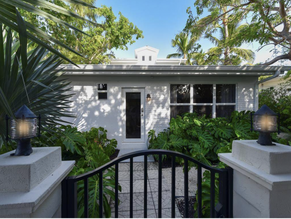 Oceanfront Islamorada Vacation Estate Seven Bedrooms