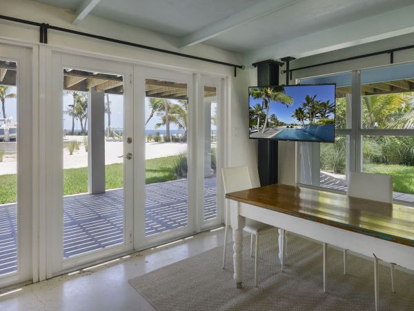 Oceanfront Islamorada Vacation Estate Seven Bedrooms