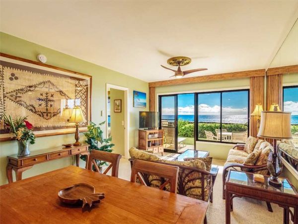 Two Bedroom Vacation Condo World Class Location