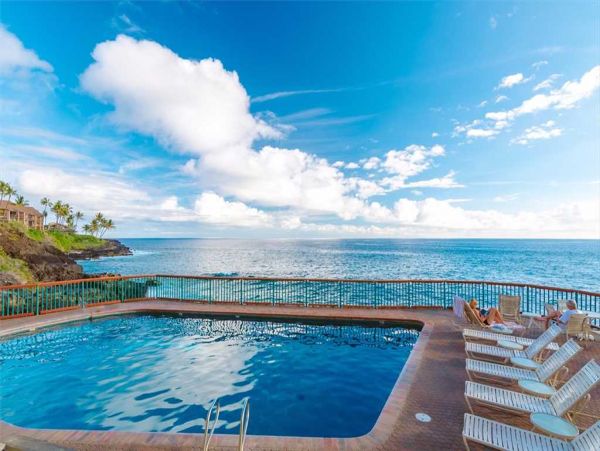 Two Bedroom Vacation Condo World Class Location