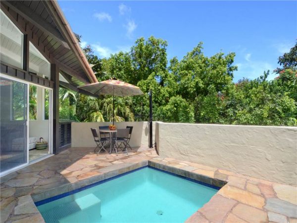 Princeville Home 957672