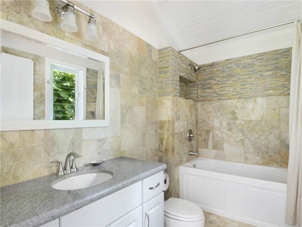 Princeville Home 957672